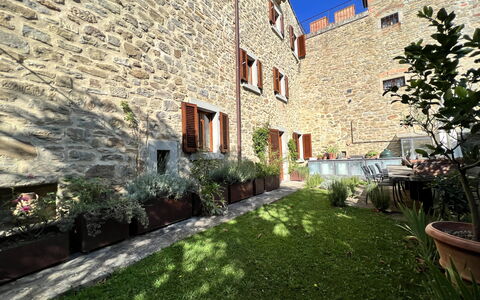 The Architects House: Fabriek, Eigendom, Venster, Gebouw, Gras, Buurt, Steen, Weg Oppervlak, Woongebied, Stedelijk Ontwerp