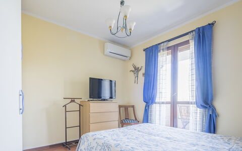 La Bouganville, Forte Dei Marmi, Private Garden, W: Blauw, Meubilair, Interieur Ontwerp, Hout, Verdieping, Slaapkamer, Flooring, Kamer, Bed, Plafond