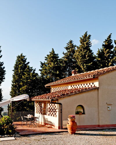 Cottage Botinaccio: Lucht, Fabriek, Gebouw, Boom, Deur, Venster, Verblijf, Vrije Tijd, Facade, Landschap
