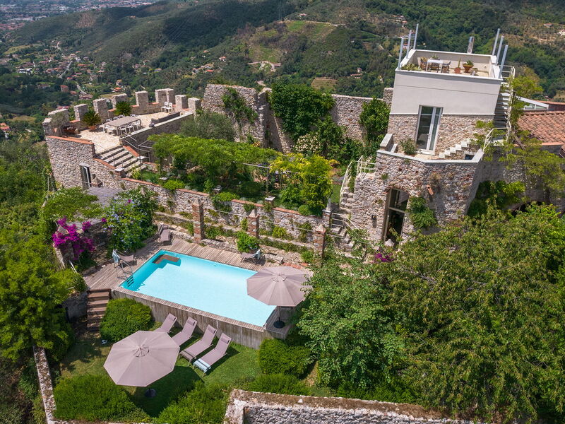 Villa Maestosa - Camaiore, Toscana