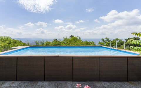 La Casa Di Elda, Holiday Home With Pool, Uzzano, T: Lucht, Water, Wolk, Zwembad, Rechthoek, Fabriek, Buitenmeubels, Schaduw, Boom, Vrije Tijd