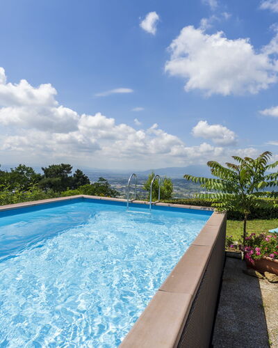 La Casa Di Elda, Holiday Home With Pool, Uzzano, T: Wolk, Lucht, Fabriek, Water, Zwembad, Boom, Buitenmeubels, Schaduw, Rechthoek, Gras