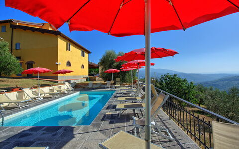 Casalta: Water, Fabriek, Eigendom, Paraplu, Gebouw, Lucht, Licht, Azure, Zwembad, Schaduw