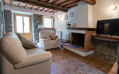 Casa Il Sogno With Private Jacuzzi In Pescia