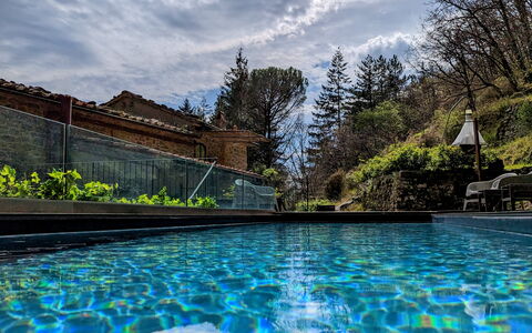 Mulino Morandi: Water, Wolk, Lucht, Watervoorraden, Fabriek, Zwembad, Azure, Gebouw, Boom, Natuurlijk Landschap