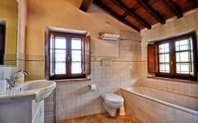 Villa La Corte In Lucca With Pool