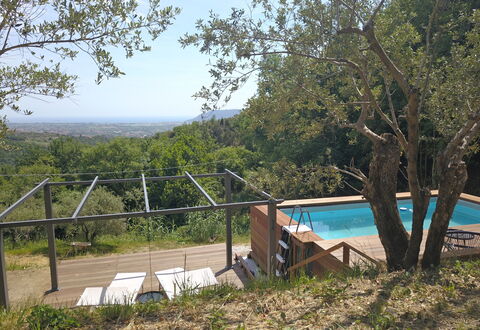 Villa Di Confine: Fabriek, Lucht, Plantengemeenschap, Boom, Schaduw, Vegetation, Zwembad, Land Lot, Gras, Vrije Tijd
