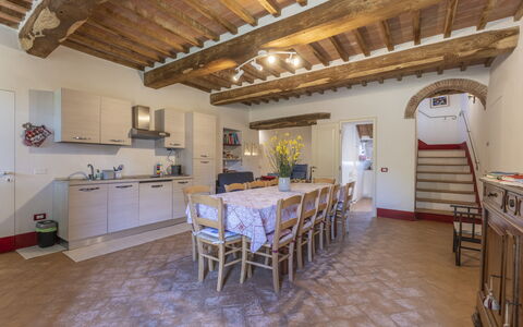 Le Casaline Di Sopra, Massa Marittima: Meubilair, Eigendom, Tafel, Cabinetry, Hout, Countertop, Woonkamer, Stoel, Verdieping, Flooring