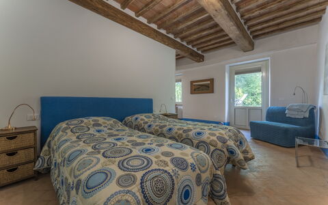 Le Casaline Di Sopra, Massa Marittima: Meubilair, Gebouw, Venster, Comfort, Hout, Bed Frame, Huis, Interieur Ontwerp, Flooring, Verdieping