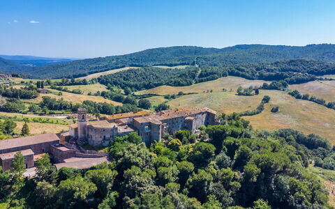 Canneto 100: Wolk, Lucht, Water, Dag, Azure, Strand, Kust En Oceanic Landvormen, Natuurlijk Landschap, Horizon, Landschap