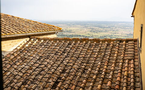 Appartamento Vagnucci: Lucht, Hout, Steen, Gebouw, Metselwerk, Flooring, Tinten En Schaduwen, Rechthoek, Dak, Facade