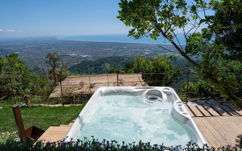 La Casa Sul Forte: Lucht, Eigendom, Fabriek, Boom, Natuurlijk Landschap, Gebouw, Landschap, Water, Onroerend Goed, Vrije Tijd