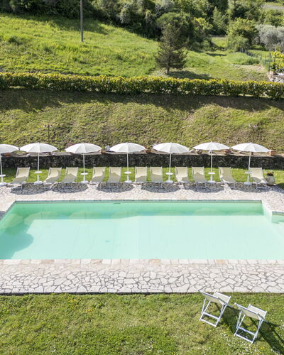 Marcigliana Cottage, Pool, Radicondoli: Buitenmeubels, Zwembad, Gazon, Toevlucht, Tuin, Eco Hotel, Buitentafel, Ligstoel, Hotel, Landscaping