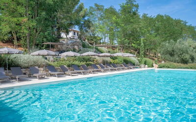 Melaiolo Modern Apartment With Pool, Montaione, To: Water, Fabriek, Watervoorraden, Eigendom, Lucht, Natuur, Azure, Zwembad, Boom, Natuurlijk Landschap