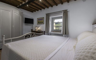 Il Borgo, Borgo Campassini, Monteriggioni