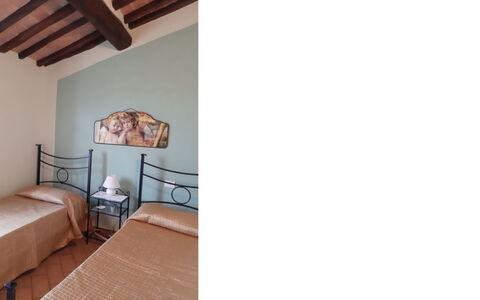 Il Bosco: Bed, Muur, Slaapkamer, Bedding, Laken, Bed Frame, Interieur Ontwerp, Meubilair, Linens, Verdieping