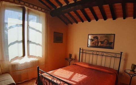 Il Bosco: Muur, Slaapkamer, Bed, Meubilair, Interieur Ontwerp, Laken, Bedding, Verdieping, Bed Frame, Flooring