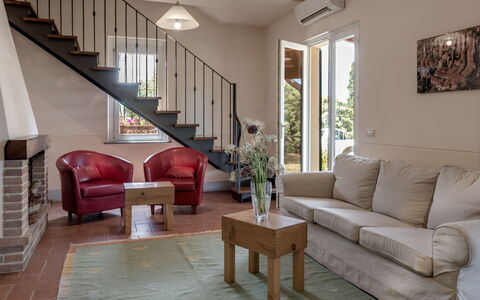 Bellaria: Meubilair, Interieur Ontwerp, Flooring, Verdieping, Muur, Bankstel, Hout, Kamer, Woonkamer, Plafond