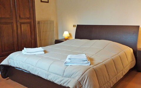 Casalunga: Meubilair, Bed, Slaapkamer, Bedding, Laken, Verdieping, Hout, Flooring, Interieur Ontwerp, Linens