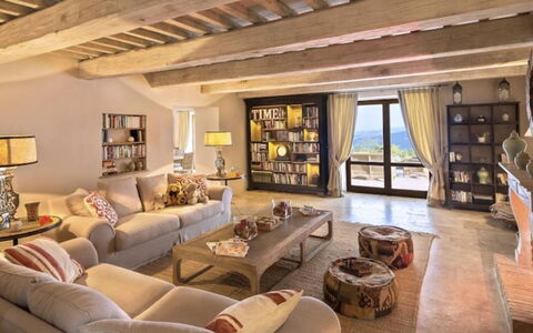 Villa Santa: Meubilair, Interieur Ontwerp, Muur, Bankstel, Flooring, Woonkamer, Plafond, Kamer, Huis, Verdieping