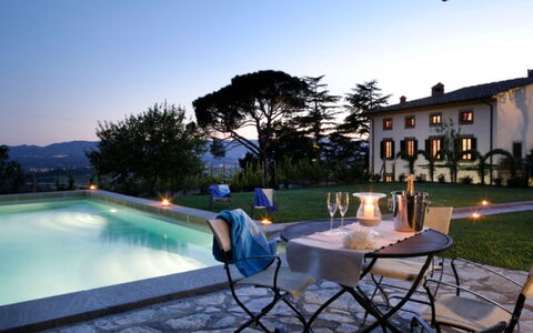 Villa Bel Monte: Zwembad, Buitenmeubels, Toevlucht, Landgoed, Hotel, Villa, Hacienda, Eco Hotel, Binnenplaats, Werf