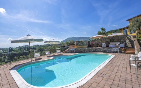 Villa Lucente: Zwembad, Toevlucht, Buitenmeubels, Hotel, Eco Hotel, Badplaats, Villa