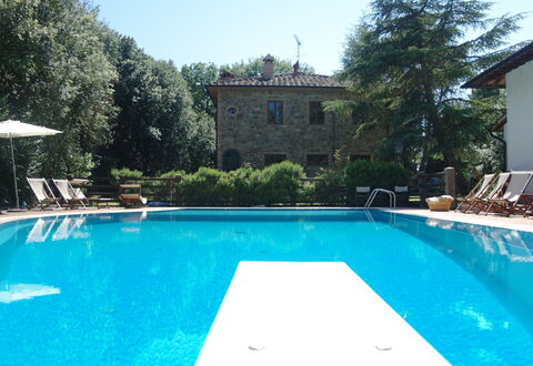 Villa Antonella: Zwembad, Toevlucht, Thermae, Landgoed, Eco Hotel, Buitenmeubels, Hacienda, Villa, Hotel, Ligstoel