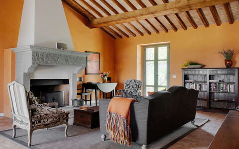 Villa Collinette: Meubilair, Interieur Ontwerp, Muur, Flooring, Hout, Verdieping, Woonkamer, Huis, Stoel, Verlichting