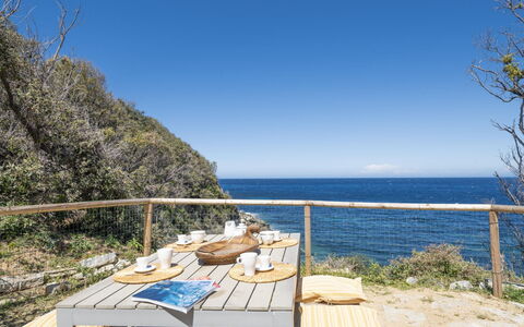 Villa Marciana: Blauw, Horizon, Kust En Oceanic Landvormen, Zee, Kust, Oceaan, Zonlicht, Kust, Leuning, Tropen