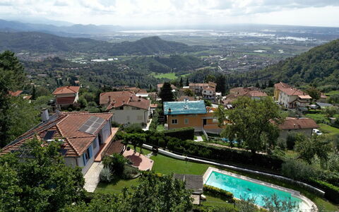 Villa Corsanico: Bergachtig Landvormen, Heuvel, Dak, Woongebied, Hoogland, Berg, Landschap, Huis, Heuvel Station, Landelijk Gebied