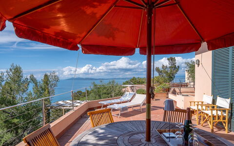 Ca' Nelly: Meubilair, Buitenmeubels, Stoel, Schaduw, Toevlucht, Zee, Eco Hotel, Oceaan, Buitentafel, Balkon