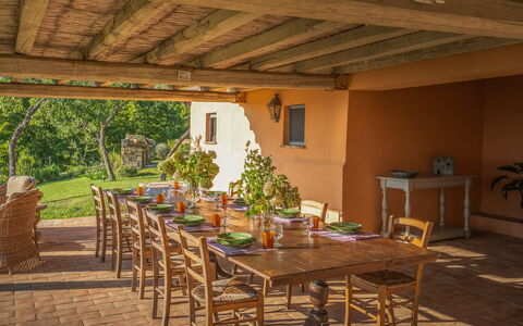 Casalberna: Meubilair, Hout, Tafel, Keuken En Eettafel, Stoel, Flooring, Eetkamer, Interieur Ontwerp, Verdieping, Buitenmeubels