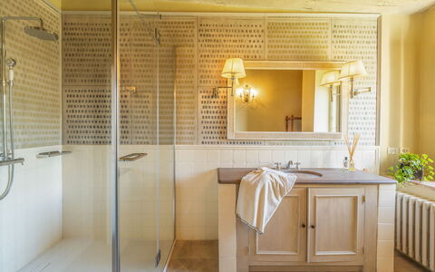 Casalberna: Interieur Ontwerp, Loodgieterswerkinrichting, Muur, Flooring, Badkamer, Verdieping, Wastafel In De Badkamer, Hout, Wastafel, Badkamerkast