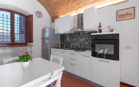 Accommodatie:&nbsp;Mandorlo Apartment With Pool, Casole D'elsa