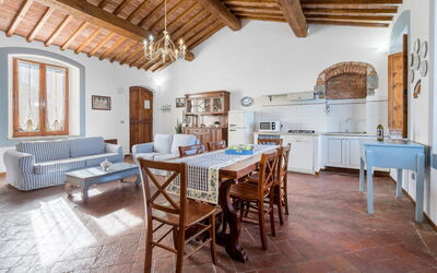 Accommodatie:&nbsp;Pinolo Apartment With Pool, Casole D'elsa