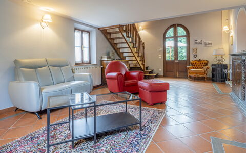 Casa Michela Casalguidi, Garden, Wifi: Interieur Ontwerp, Flooring, Meubilair, Plafond, Verdieping, Kamer, Bankstel, Verlichting, Woonkamer, Huis