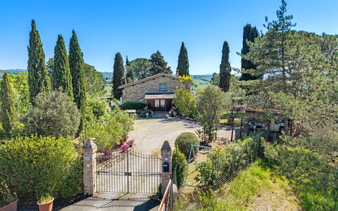 Capanna Al Lago: Struik, Tuin, Landgoed, Landscaping, Boerderij, Evergreen, Haag, Hacienda, Villa