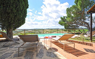 Capanna Al Lago: Meubilair, Buitenmeubels, Stoel, Zwembad, Buitentafel, Backyard, Villa, Eco Hotel, Ligstoel, Patio