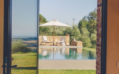 Villa Petrosa: Your Private Escape Overlooking the: Deur, Land Lot, Home Deur, Hardwood, Landscaping, Beits, Zwembad, Eco Hotel