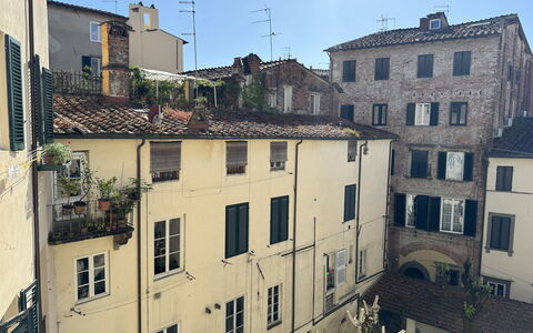 Anna: Muur, Gebouw, Venster, Buurt, Appartement,  Dorf\, Woongebied, Stedelijk Ontwerp, Gemengd Gebruik, Condominium