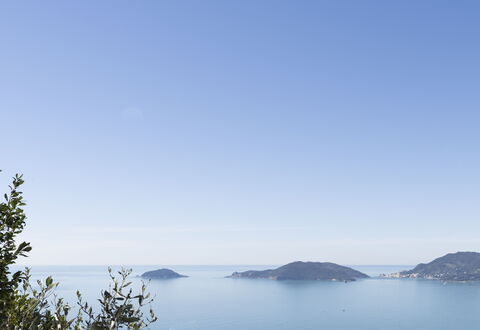 Bonaria Boutique House Ac, Wifi, Cinque Terre: Lucht, Blauw, Water, Watervoorraden, Zwemwater, Horizon, Natuurlijk Landschap, Kust En Oceanic Landvormen, Zee, Heuvel