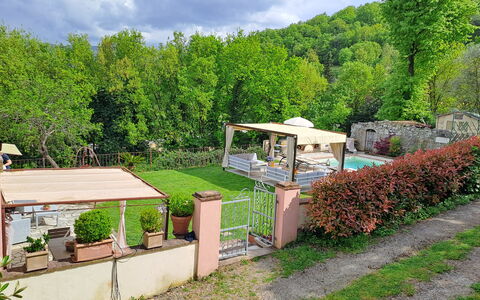 Antica Villa Della Lana: Tuin, Backyard, Landscaping, Schaduw, Zwembad, Werf, Hacienda, Outdoor Structuur, Bloempot, Eco Hotel