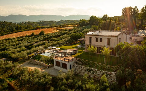 Casale Isidoro: Landschap, Huis, Landelijk Gebied, Land Lot, Huis, Landgoed, Verblijf, Dorp, Boerderij, Landbouw