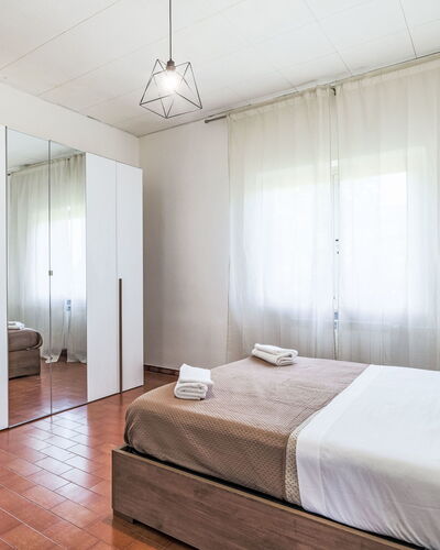 Celeste: Meubilair, Bed, Interieur Ontwerp, Flooring, Verdieping, Slaapkamer, Hout, Kamer, Textiel, Huis