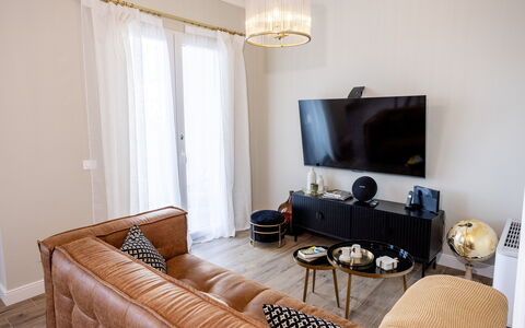 Casa Coccinella: Meubilair, Interieur Ontwerp, Flooring, Bankstel, Woonkamer, Hout, Verdieping, Kamer, Huis, Appartement