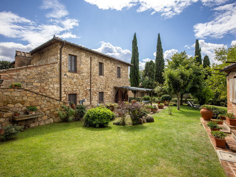 Maria Gabriella Home & Cottage