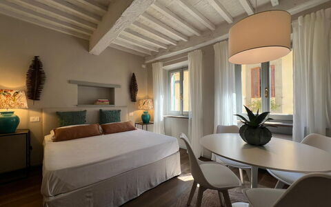 Guelfa 60: Meubilair, Interieur Ontwerp, Muur, Slaapkamer, Flooring, Bed, Kamer, Plafond, Huis, Verdieping