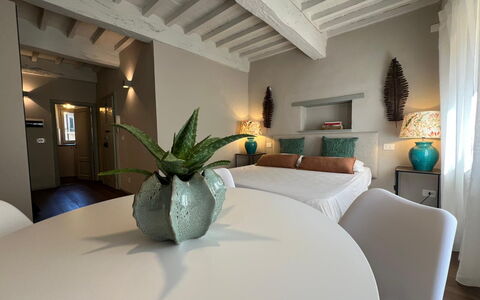 Guelfa 60: Meubilair, Interieur Ontwerp, Kamer, Plafond, Flooring, Slaapkamer, Verdieping, Bed, Verlichting, Huis