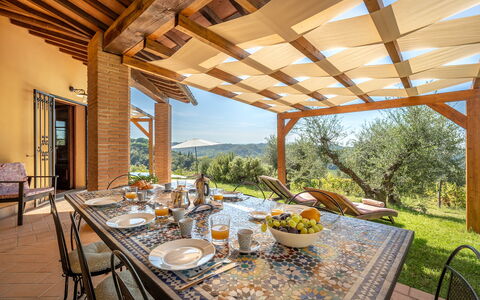Villa Costa al Bagno: Meubilair, Stoel, Eco Hotel, Keuken En Eettafel, Toevlucht, Schaduw, Tuin, Landscaping, Boerderij, Outdoor Structuur