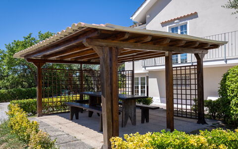 Enda: Hout, Prieel, Paviljoen, Tuin, Schaduw, Outdoor Structuur, Pergola, Buitenmeubels, Landscaping